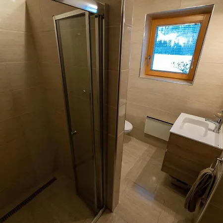 Apartma Lana