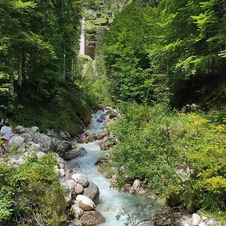 Apartma Lana Appartement *